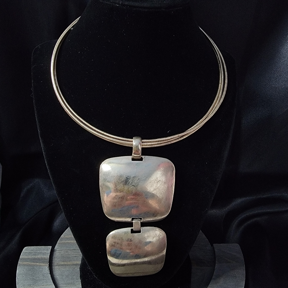Goldtone Collar Necklace with Geometric Pendant, Egyptian?
